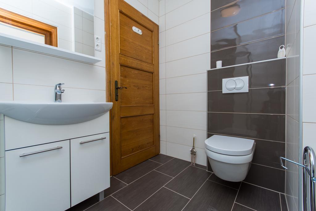 Apartments Bisera Trogir Exterior photo