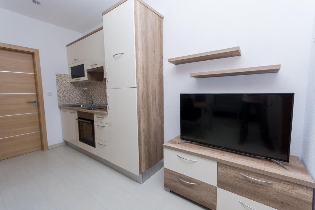 Apartments Bisera Trogir Exterior photo